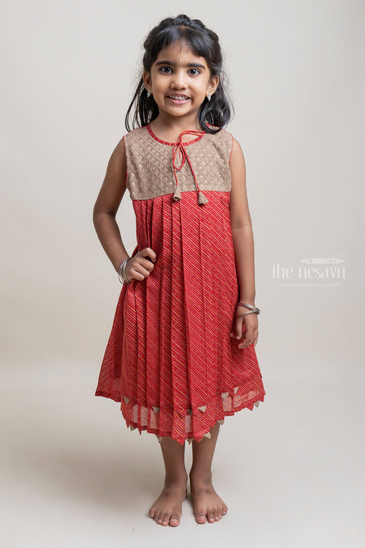 The Nesavu Girls Cotton Frock Stunning Red Sleeveless Pleated Cross Line Printed Frock For Girls Nesavu 28 (7Y) / Red / Cotton GFC988B-28 Latest Collection For Girls | Fancy Frock For Girls | The Nesavu