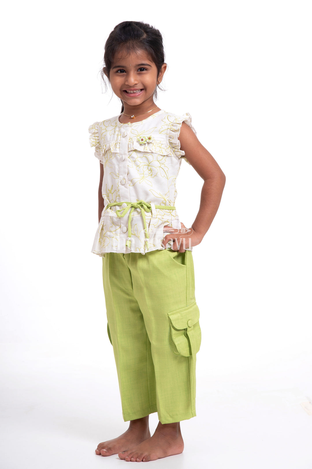 The Nesavu Girls Sharara / Plazo Set Stylish Linen Cotton Co-ord Set with Green Capri Pants for Girls Nesavu Stylish Linen Cotton Co-ord Set for Girls with Green Capri Pants