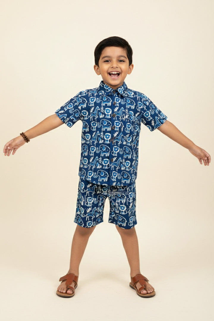 The Nesavu Boys Casual Set Toddler Boys Co-Ord Set with Jungle Animal Print for Daily Wear Nesavu 16 (1Y) / Blue BCS403A-16 Nesavu toddler boys cotton co-ord set jungle animal print  comfy outfit daily fun