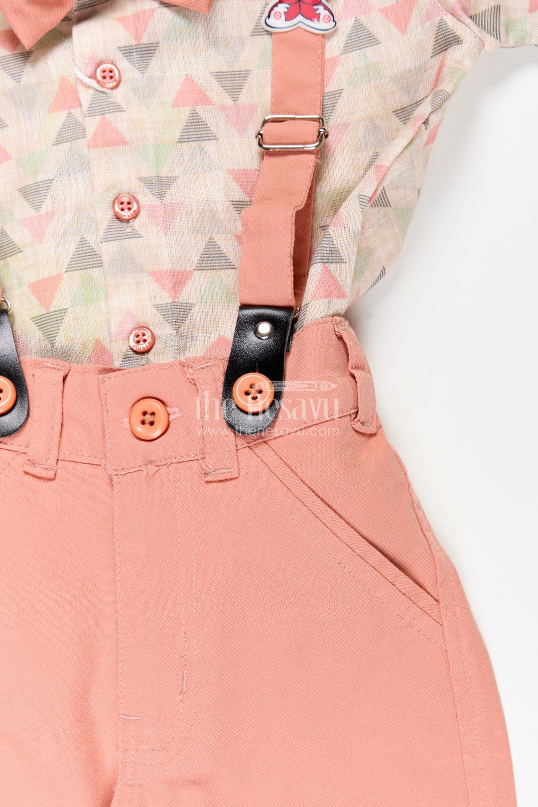 The Nesavu Boys Casual Set Toddler Boys Geometric Print Shirt and Terracotta Shorts Set with Cap and Suspenders Nesavu Nesavu toddler boys geometric print shirt with terracotta shorts, cap, and suspenders