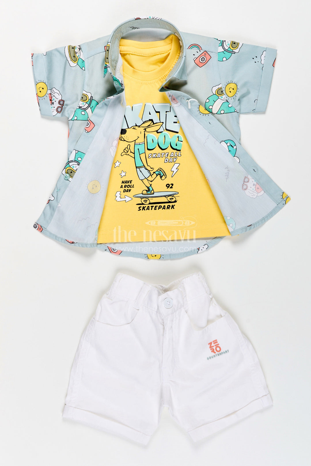 The Nesavu Boys Casual Set Toddler Boys Printed Shirt, T-Shirt, and Shorts Three-Piece Cotton Set Nesavu Nesavu toddler boys three-piece cotton set with printed shirt, T-shirt, and shorts