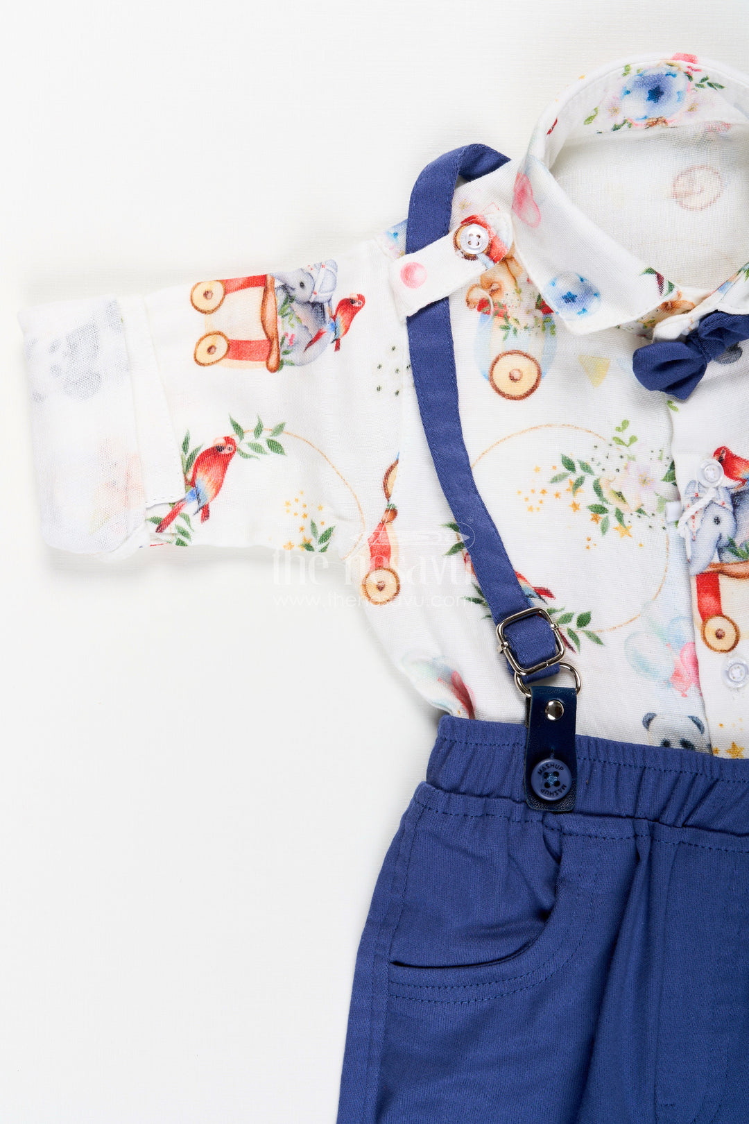 The Nesavu Boys Casual Set Toddler Boys Suspenders Shirt Set with Printed Muslin Cotton Nesavu Nesavu toddler boys muslin cotton shirt and suspenders pants set with playful print