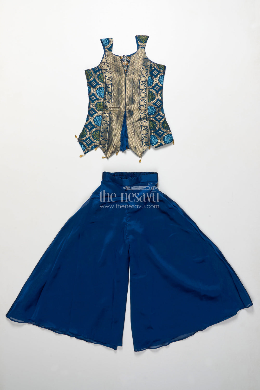 The Nesavu Girls Sharara / Plazo Set Traditional Girls Ethnic Set with Sleeveless Blouse and Flared Pants Nesavu Nesavu girls ethnic palazzo set jacquard blouse weddings cultural events