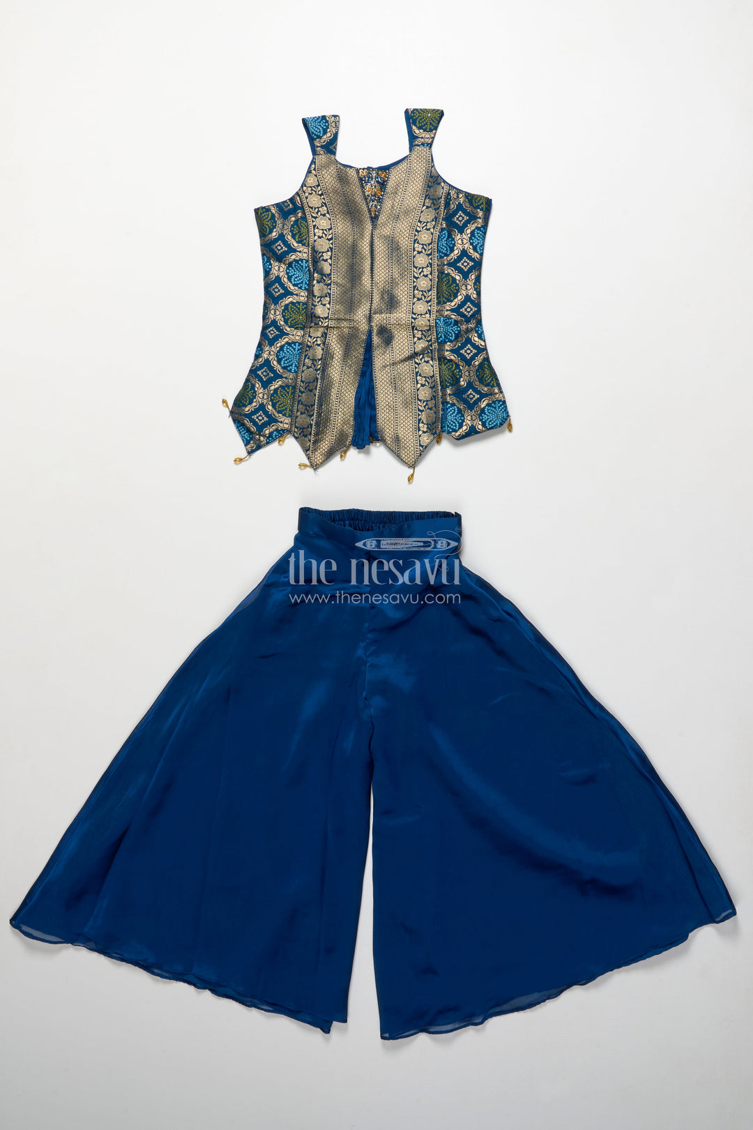 The Nesavu Girls Sharara / Plazo Set Traditional Girls Ethnic Set with Sleeveless Blouse and Flared Pants Nesavu Nesavu girls ethnic palazzo set jacquard blouse weddings cultural events