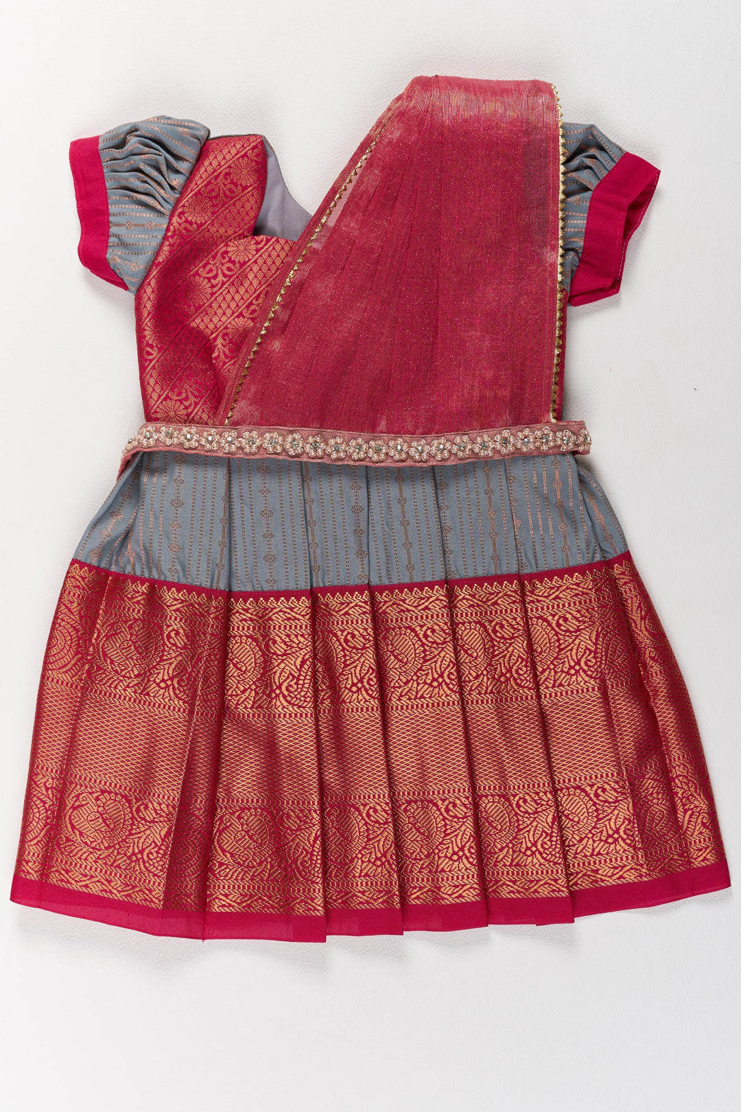 The Nesavu Girls Kanchi Silk Frock Traditional Gray and Red Pattu Pavadai for Girls with Silk Zari Weaving Nesavu 14 (6M) / Gray / Style 1 SF827BA-14 Traditional Gray Red Pattu Pavadai Girls Silk Zari Weaving | The Nesavu