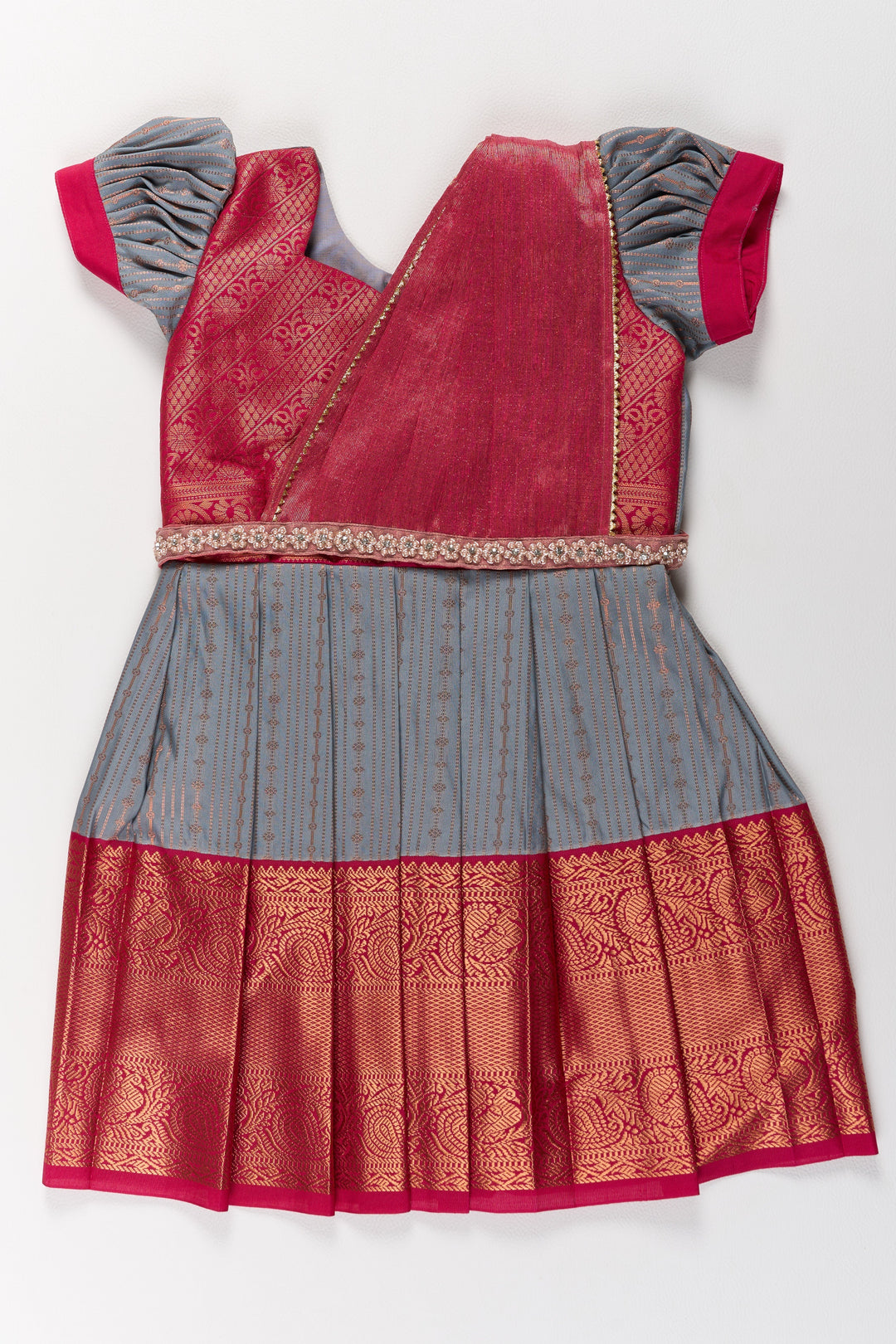 The Nesavu Girls Kanchi Silk Frock Traditional Gray and Red Pattu Pavadai for Girls with Silk Zari Weaving Nesavu 20 (3Y) / Gray / Style 2 SF827BB-20 Traditional Gray Red Pattu Pavadai Girls Silk Zari Weaving | The Nesavu