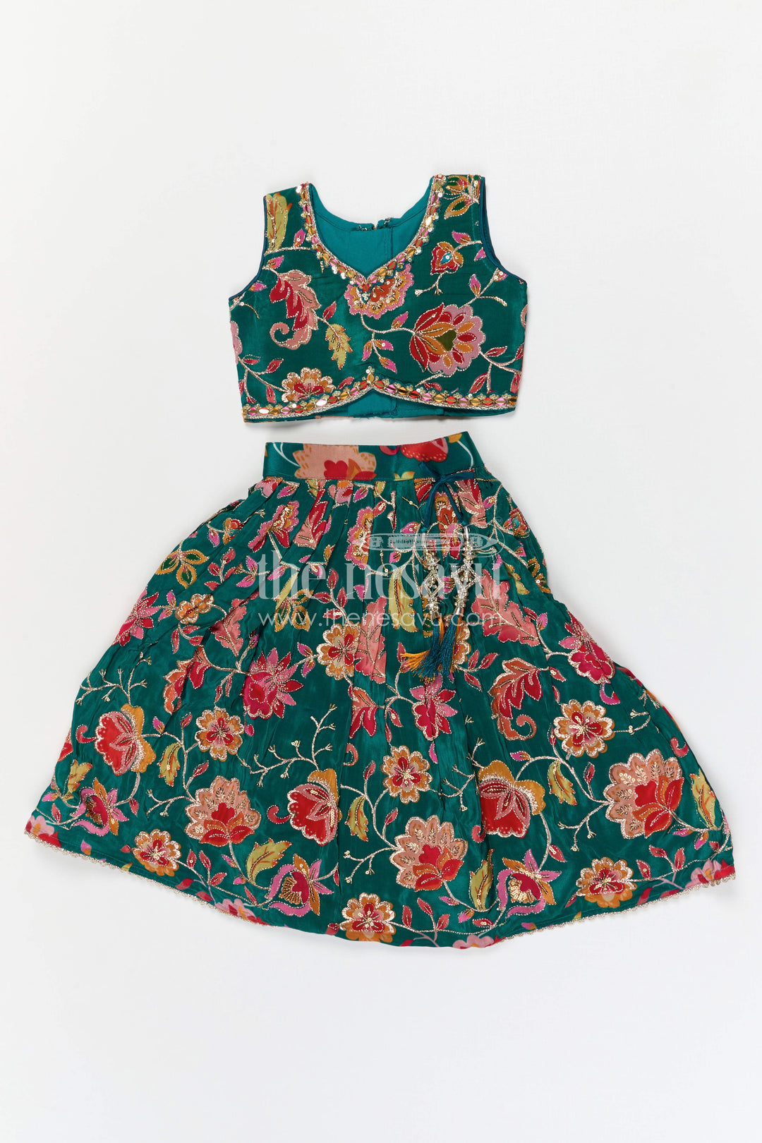 The Nesavu Girls Lehenga Choli Traditional Lehenga for Girls’ Wedding Celebrations Nesavu 16 (1Y) / Green / Viscose GL907A-16 Nesavu girls lehenga choli for weddings with viscose blend silk and designer embroidery festive ethnic wear