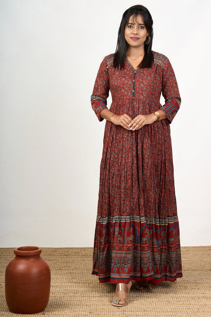 The Nesavu Womens Flared Kurthas Traditional Rust Cotton Women'S Flared Kurtha with Intricate Patterns Nesavu 38 (M) / Brown WT047A-38 Traditional Rust Cotton Flared Kurtha Intricate Patterns Women | The Nesavu
