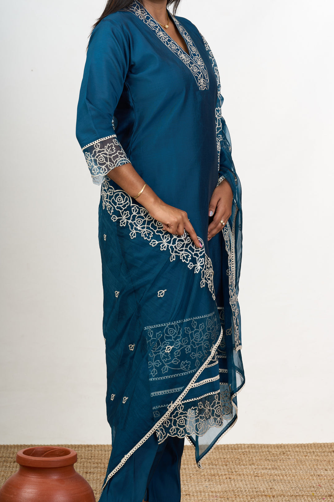 The Nesavu Womens Straight Suit Sets Traditional Teal Georgette Suit Set for Lohri with Fine Thread Embroidery Nesavu Traditional Teal Georgette Suit Set Thread Embroidery Lohri | The Nesavu