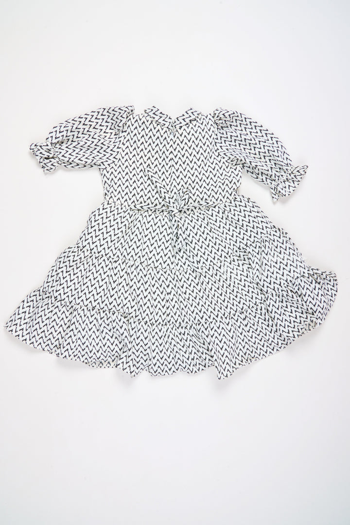 The Nesavu Girls Fancy Frock Trendy Black and White New Frock Design for Girls with Chevron Pattern Nesavu Black White New Frock Design Girls Chevron Print Ruffles | The Nesavu