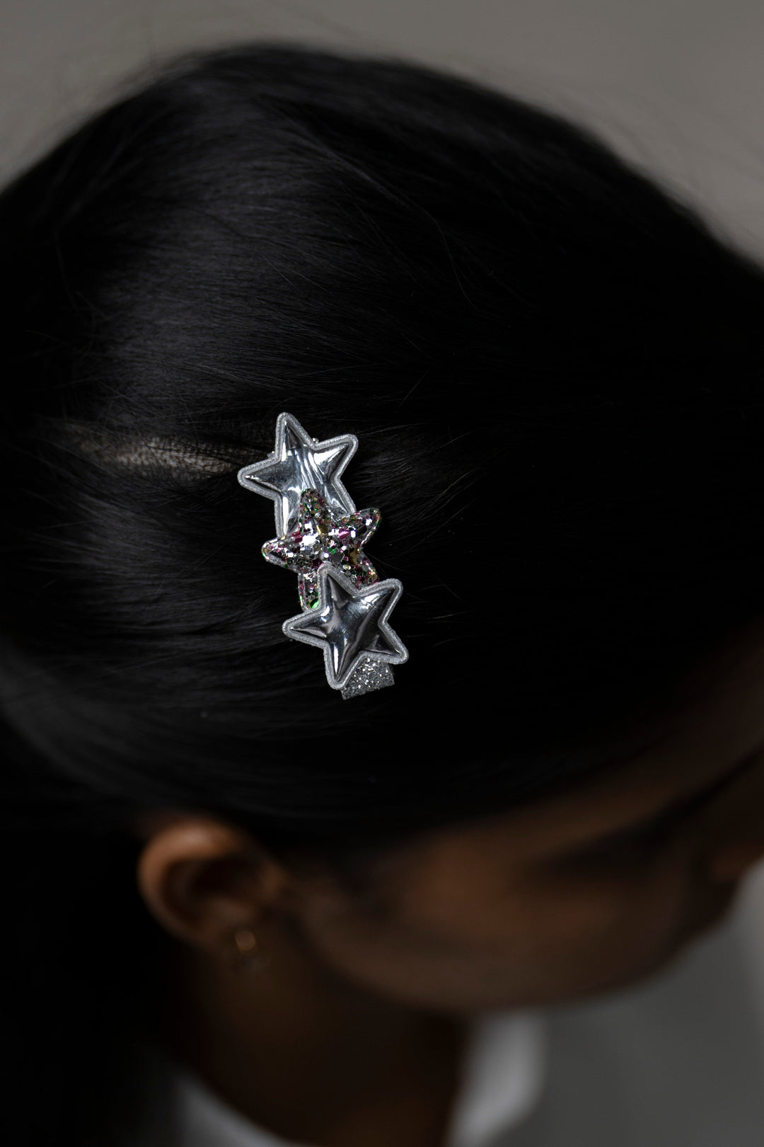 The Nesavu Hair Clip Triple Star Glitter Hair Clip for Girls Nesavu White JHCL69E Girls Glitter Star Hair Clip | Sparkling Accessory for Everyday Glam | The Nesavu