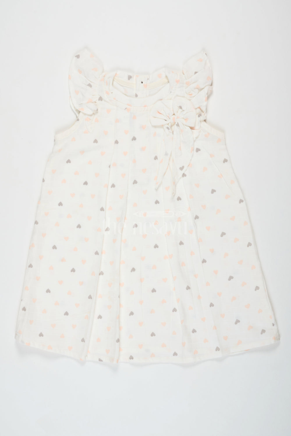 The Nesavu Girls Cotton Frock White Cotton Frock with Heart Print and Ruffle Sleeves, Double Cloth Muslin Girls Dress for Special Occasions Nesavu Nesavu Girls White Cotton Frock Heart Print Ruffle Sleeves Double Cloth Muslin Dress Special Occasions