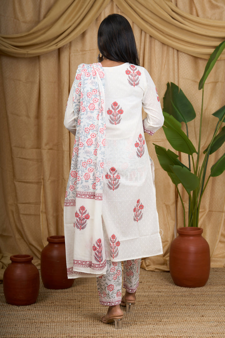 The Nesavu Womens Straight Suit Sets White Jaipuri Block Printed Straight Suit Set for Women with Floral Dupatta Nesavu Nesavu White Jaipuri Block Print Straight Suit Set Floral Dupatta Women