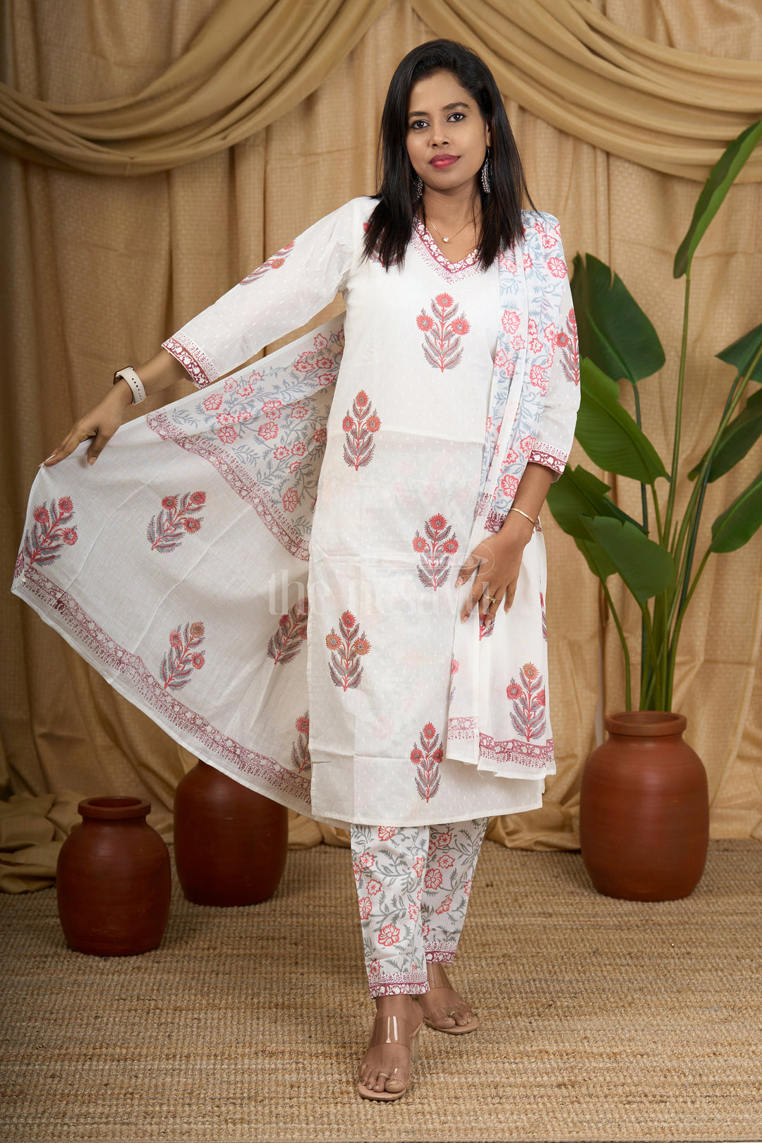 The Nesavu Womens Straight Suit Sets White Jaipuri Block Printed Straight Suit Set for Women with Floral Dupatta Nesavu Nesavu White Jaipuri Block Print Straight Suit Set Floral Dupatta Women