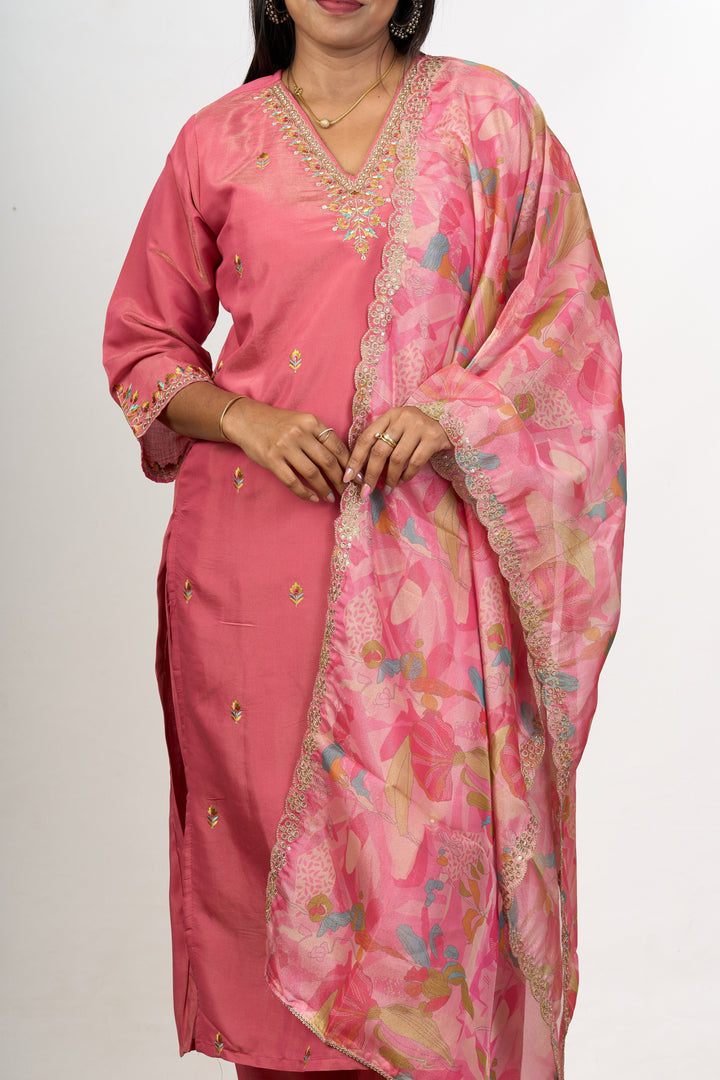 The Nesavu Womens Straight Suit Sets Women’S Christmas Day Dress in Peach Blend Silk with Embroidery and Printed Dupatta Nesavu Peach Blend Silk Womens Christmas Day Dress Embroidery Festive Dupatta | The Nesavu