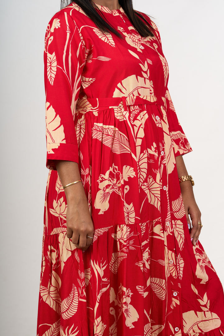 The Nesavu Womens Flared Kurthas Women'S Wedding Wear Red Flared Kurtha in Georgette with Floral Prints Nesavu Wedding Wear Red Flared Kurtha Georgette Floral Prints Women | The Nesavu