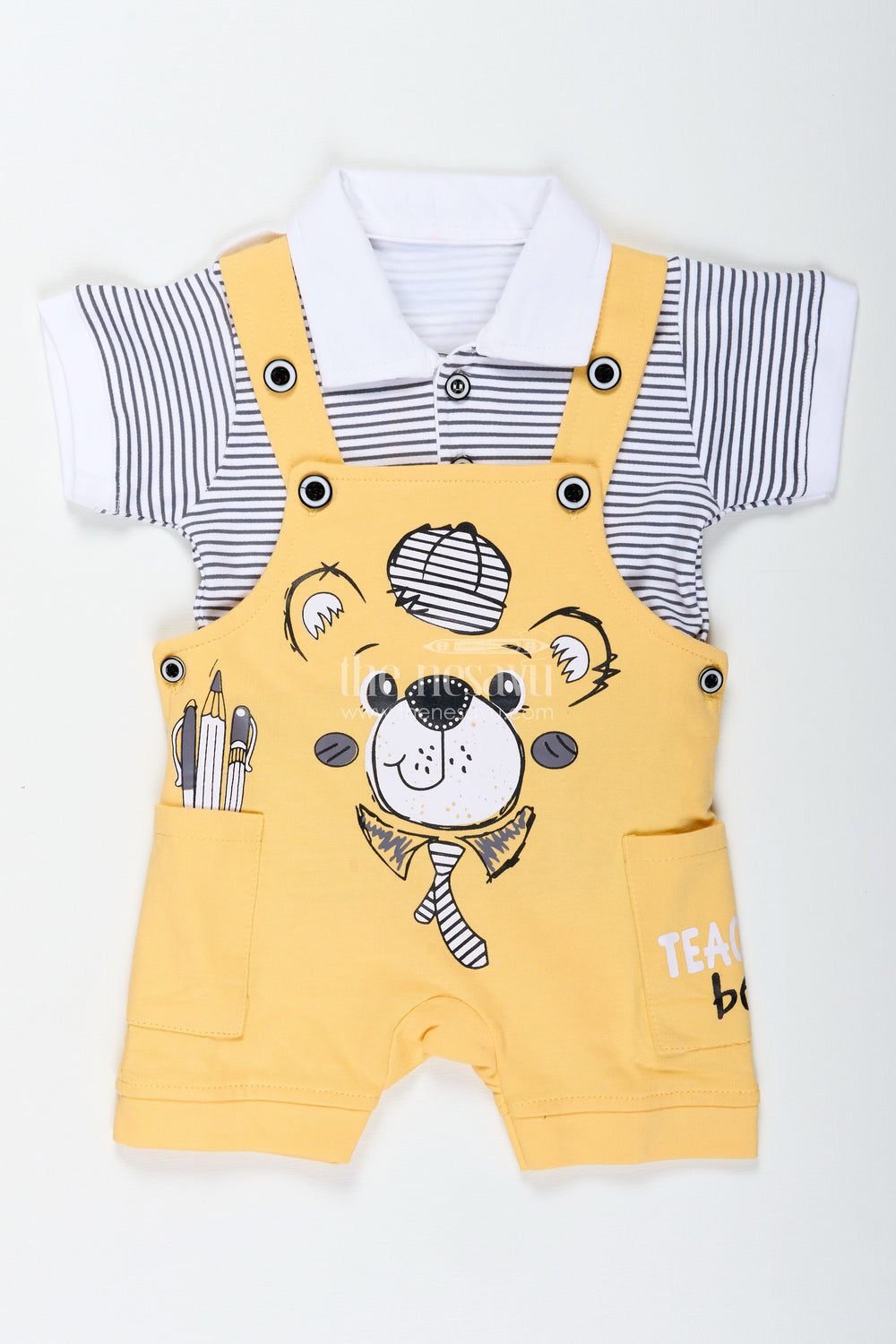 The Nesavu Boys Casual Set Yellow Casual Dress Outfit for Boys with Cotton Animal Digital Print and Playful Dungaree Style Nesavu Nesavu Yellow Cotton Boys Casual Dress Outfit Animal Print Dungaree Set