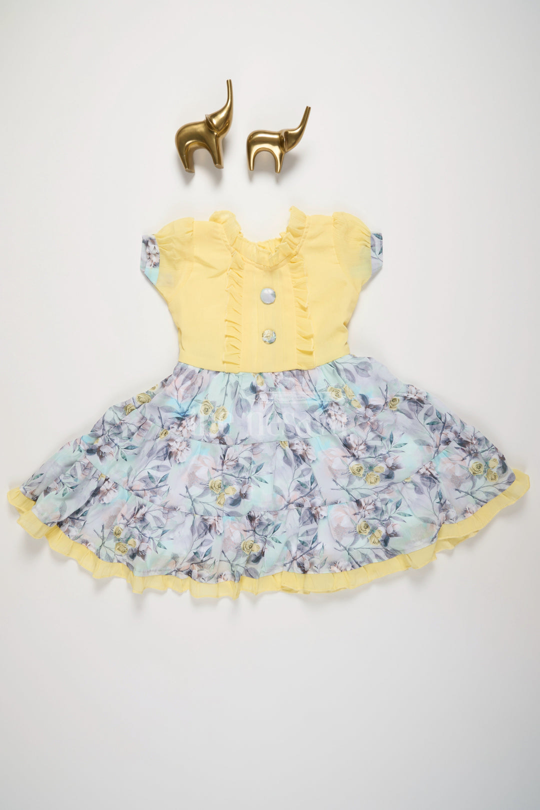 The Nesavu Girls Cotton Frock Yellow Girls Cotton Frock with Floral Print and Ruffled Sleeveless Design Nesavu 20 (3Y) / Yellow GFC1434B-20 Nesavu Yellow Girls Cotton Frock Floral Print Ruffle Sleeveless Design