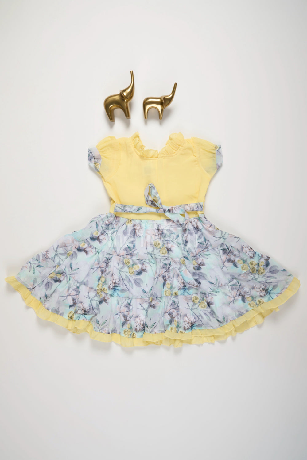 The Nesavu Girls Cotton Frock Yellow Girls Cotton Frock with Floral Print and Ruffled Sleeveless Design Nesavu Nesavu Yellow Girls Cotton Frock Floral Print Ruffle Sleeveless Design