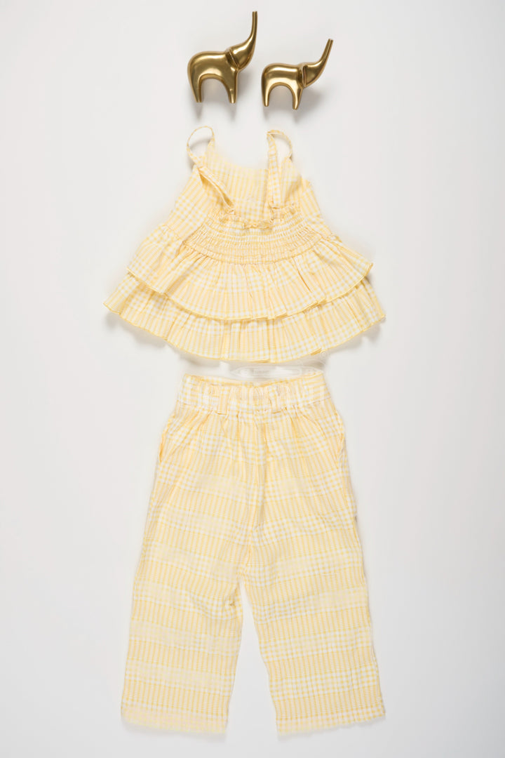 The Nesavu Girls Casual Set Yellow Plaid Co-Ord Set for Girls with Ruffled Sleeveless Top and Capri Pants Nesavu Nesavu Girls Yellow Plaid Co-Ord Set Ruffled Top Matching Capri Pants